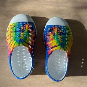 Tie dye Native Shoes Size C5